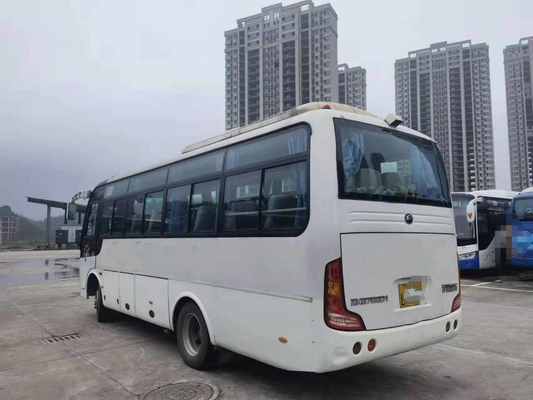 ZK6752D1 χρησιμοποιημένο μίνι λεωφορείο 30 λεωφορείων μηχανών Yutong μπροστινό δεξί λεωφορείο επιβατών οδηγών καθισμάτων