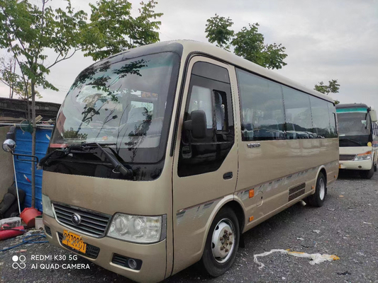 Από δεύτερο χέρι Yutong ακτοφυλάκων μπροστινή μηχανή ZK6708 πορτών λεωφορείων 21seats αυτόματη