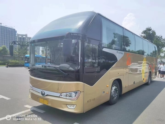 Το λεωφορείο λεωφορείων ZK6128 Yutong χρησιμοποίησε πολύ τα λεωφορεία λεωφορείων 54 καθίσματα RHD/οπίσθια μηχανή LHD