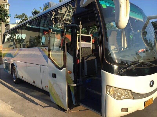 39 καθίσματα χρησιμοποίησαν το ευρο- λεωφορείο 3 μεταφορών λεωφορείων κατόχων διαρκούς εισιτήριου Yutong επιβατών