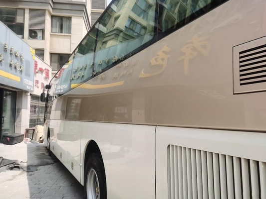 Το χρησιμοποιημένο τουριστηκό λεωφορείο χρησιμοποίησε τη χρυσή δράκων μηχανή Yuchai πορτών λεωφορείων XML6113J68 49seats διπλή