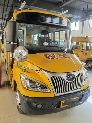 Χρησιμοποιημένη μίνι μηχανή 19 ασβεστίου λεωφορείων ZK6575DX53 σχολικού YuTong κλιματιστικό μηχάνημα καθισμάτων