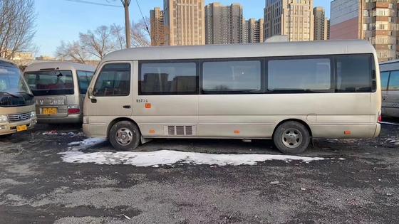 Χρησιμοποιημένο λεωφορείο 23 της Toyota καθισμάτων μπροστινή χρησιμοποιημένη μηχανή χειρωνακτική μετάδοση παραθύρων ακτοφυλάκων σφραγίζοντας