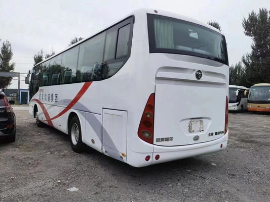 Χρησιμοποιημένη μηχανή 55 καθίσματα 2+3 λεωφορείων BJ6103 Weichai Foton ταξιδιού χρησιμοποιημένη λεωφορείο άσπρο χρώμα σχεδιαγράμματος