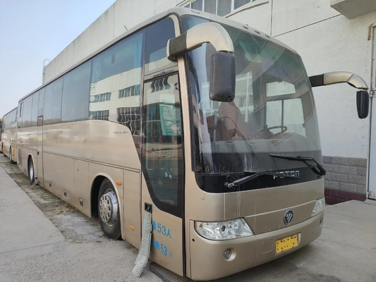 Χρησιμοποιημένες εμπορικές διπλές πόρτες 53 χέρι Foton BJ6120 λεωφορείων μηχανών 330hp δεύτερος Yuchai καθισμάτων