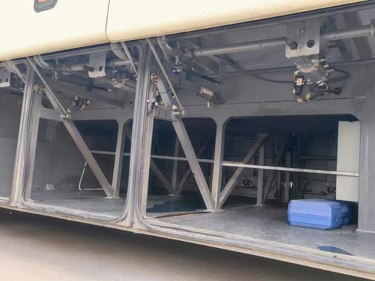 Η χρησιμοποιημένη πολυτέλεια μεταφέρει 47 καθισμάτων το ενιαίο πορτών κλιματιστικών μηχανημάτων μεγάλο αποσκευών λεωφορείο XML6102 δράκων διαμερισμάτων χρυσό