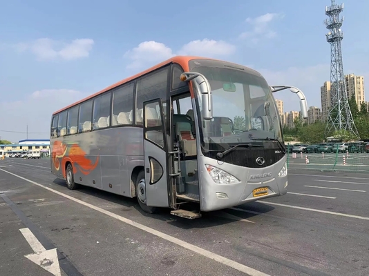 ΕΥΡΟ- ΙΙΙ 55 καθίσματα από δεύτερο χέρι λεωφορείων που σφραγίζουν το παράθυρο έξι χρησιμοποιημένο Kinglong κυλίνδρων μηχανή λεωφορείο XMQ6126 Yuchai