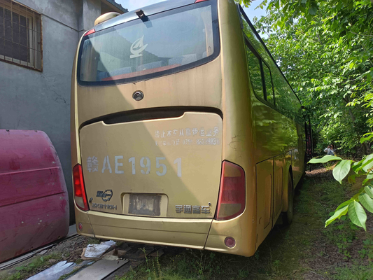 Νέο λεωφορείο 51 Tong καθισμάτων χρυσά χρώματος σφραγίζοντας οπίσθιων χρησιμοποιημένων μηχανή μέτρα λεωφορείων ZK6110 Yutong παραθύρων ΕΥΡΟ- ΙΙΙ 10,5