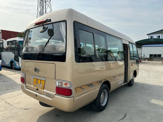 Χρησιμοποιημένη μικρών λεωφορείων μηχανή Yuchai χρώματος CHAMPAGNE 19 καθισμάτων εμπόρων ΕΥΡΟ- IV 6 μέτρα που διπλώνουν χρησιμοποιημένο το πόρτα λεωφορείο HK6606 Ankai
