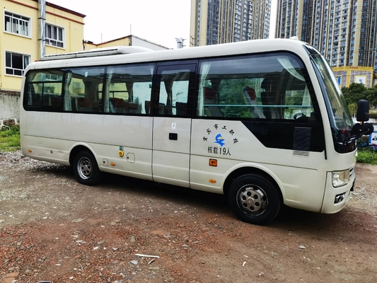 Χρησιμοποιημένη μπροστινή μηχανή 19 έτους μικρών λεωφορείων 2016 16 Seater καθίσματα που γλιστρούν το λεωφορείο ZK6729D Yutong χεριών παραθύρων LHD/RHD 2$ος