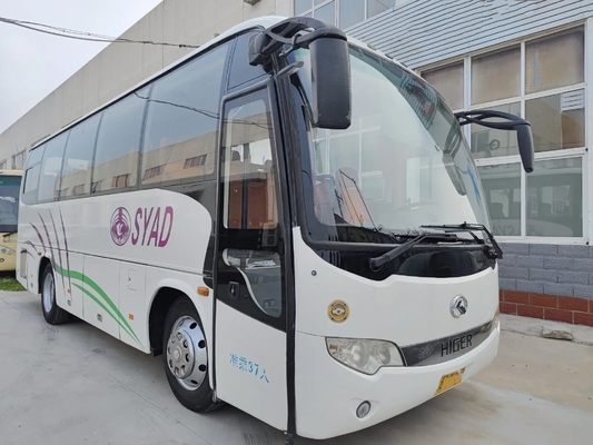 Χρησιμοποιημένο εμπορικό ράφι 37 καθισμάτων άσπρο υψηλότερο λεωφορείο KLQ6856 αποσκευών μηχανών 200hp Yuchai λεωφορείων Drive χρώματος αριστερό