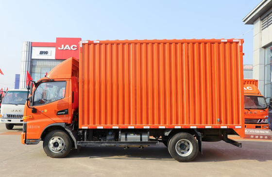 Ελαφρύ φορτηγό χρησιμοποιημένο φορτίο 8 τόνων JAC V6 χειροκίνητο μεμονωμένο άξονα 300L χωρητικότητα δεξαμενόπλοιου πετρελαίου