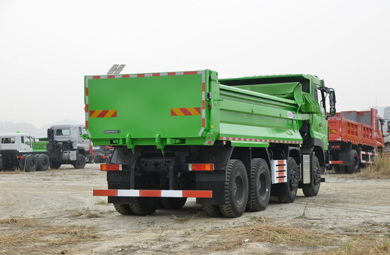 Χρησιμοποιούμενο φορτηγό Donfeng Tianlong Cabin 8 * 4 βαρύ φορτίο 350hp Dump Truck 5,6 μέτρα κουτί