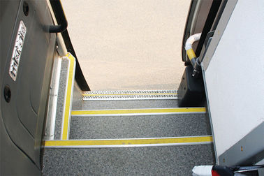 55 καθισμάτων χρησιμοποιημένη Yutong πολυτέλειας τυποποιημένη 100 Km/H λεωφορείων ευρο- 4 ανώτατη ταχύτητα εκπομπής