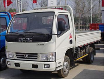 Εμπορικό σήμα Dongfeng φορτηγών από δεύτερο χέρι diesel 55 KW δύναμης μηχανών με το ενιαίο αμάξι υπόλοιπου κόσμου