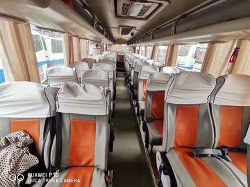 Χρησιμοποιημένο λεωφορείο 55 μπλε άσπρο 2014 έτος ZK6118 ακτοφυλάκων diesel LHD Yutong λεωφορείων καθισμάτων