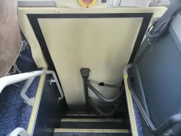 51 καθίσματα δύο χρησιμοποιημένο πόρτες λεωφορείο LHD επιβατών/πρότυπο Yutong έτος λεωφορείων 2010 RHD Zk6127