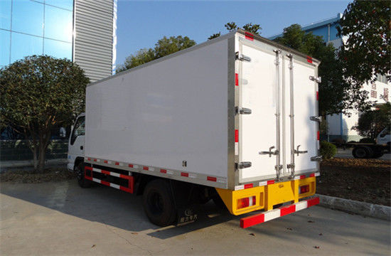 2 πορτών 100P 72kw κατεψυγμένο φορτηγών ιατρικό πολυ-εμπορικό σήμα πολυ-προτύπων υλικών πετρελαιοκίνητων 98km/H