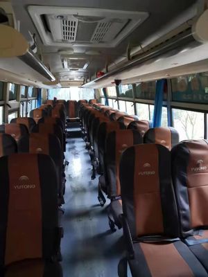 44 τα καθίσματα χρησιμοποίησαν Yutong ZK6102D χρησιμοποιημένες τις λεωφορείο λεωφορείων λεωφορείων το 2014 μηχανές diesel οδήγησης LHD μηχανών έτους μπροστινές