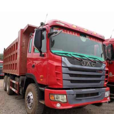 Έτος ικανότητα 10 χρησιμοποιημένο ρόδα Tipper 20m3 φορτηγών απορρίψεων εμπορικών σημάτων της Κίνας JAC 2018 50 τόνου