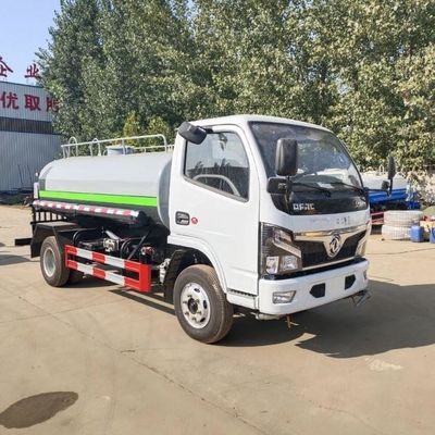 Χρησιμοποιημένο Dongfeng 5cbm μ3 νερού βυτιοφόρων ψεκαστήρων φορτηγό ψεκασμού φορτηγών χρησιμοποιημένο 5Ton