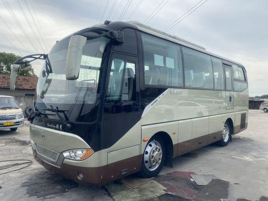 Χρησιμοποιημένο τουριστηκών λεωφορείων Zhongtong εμπορικών σημάτων 35seats αερόσακων πλαισίων Yuchai οπίσθιο μηχανών νέο λεωφορείο 2+2layout ικανότητας καθισμάτων μεγάλο