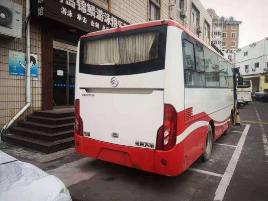 Το χρησιμοποιημένο χρυσό λεωφορείο XML6757 δράκων χρησιμοποίησε το οπίσθιο ευρώ IV μηχανών 127kw Yuchai τουριστηκών λεωφορείων 33seats το 2016 υψηλό - λεωφορείο ποιοτικών λεωφορείων