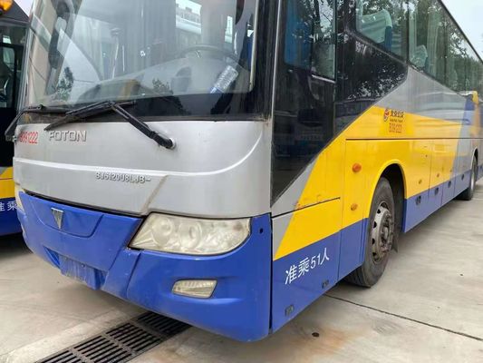 Το χρησιμοποιημένο εμπορικό σήμα τουριστηκών λεωφορείων χρησιμοποίησε την οπίσθια μηχανή λεωφορείων 51seats Yuchai Foton υψηλή - ποιοτικό λεωφορείο 243kw