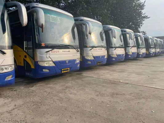Το χρησιμοποιημένο εμπορικό σήμα τουριστηκών λεωφορείων χρησιμοποίησε την οπίσθια μηχανή λεωφορείων 51seats Yuchai Foton υψηλή - ποιοτικό λεωφορείο 243kw