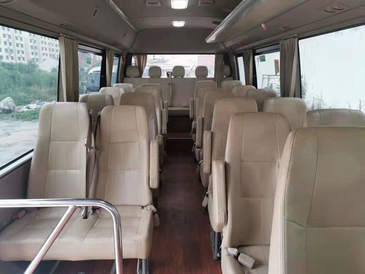 2019 έτος 28 χρησιμοποιημένο χρυσό λεωφορείο ακτοφυλάκων δράκων καθισμάτων XML6729J15, χρησιμοποιημένο μίνι λεωφορείο ακτοφυλάκων λεωφορείων με τη μηχανή Hino για την επιχείρηση