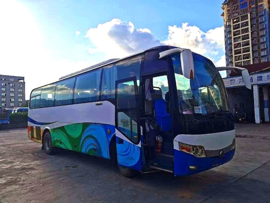 Το Yutong χρησιμοποίησε τα αστικά λεωφορείων LHD λεωφορεία λεωφορείων πετρελαιοκίνητων δημόσια λεωφορείων μεγάλης απόστασης χρησιμοποιημένα