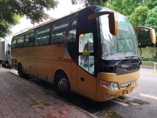 Λεωφορείο 60 λεωφορείων καθισμάτων δεξιές Drive πόρτες Yutong ZK6110 δύο επιβατών χρησιμοποιημένες λεωφορείο