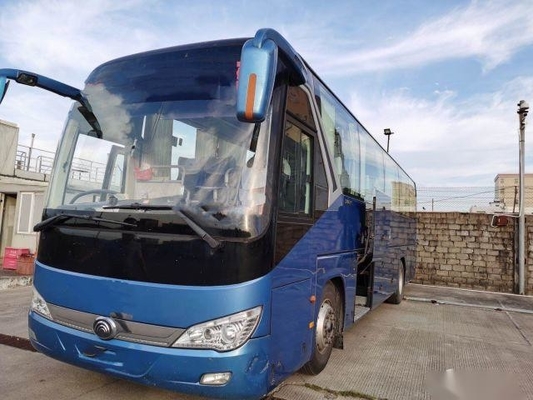 Η αριστερή οδήγηση Yutong 49 λεωφορείο χεριών καθισμάτων ZK6110 2$ος άφησε στην οδήγηση δύο πόρτες οπίσθια μηχανή