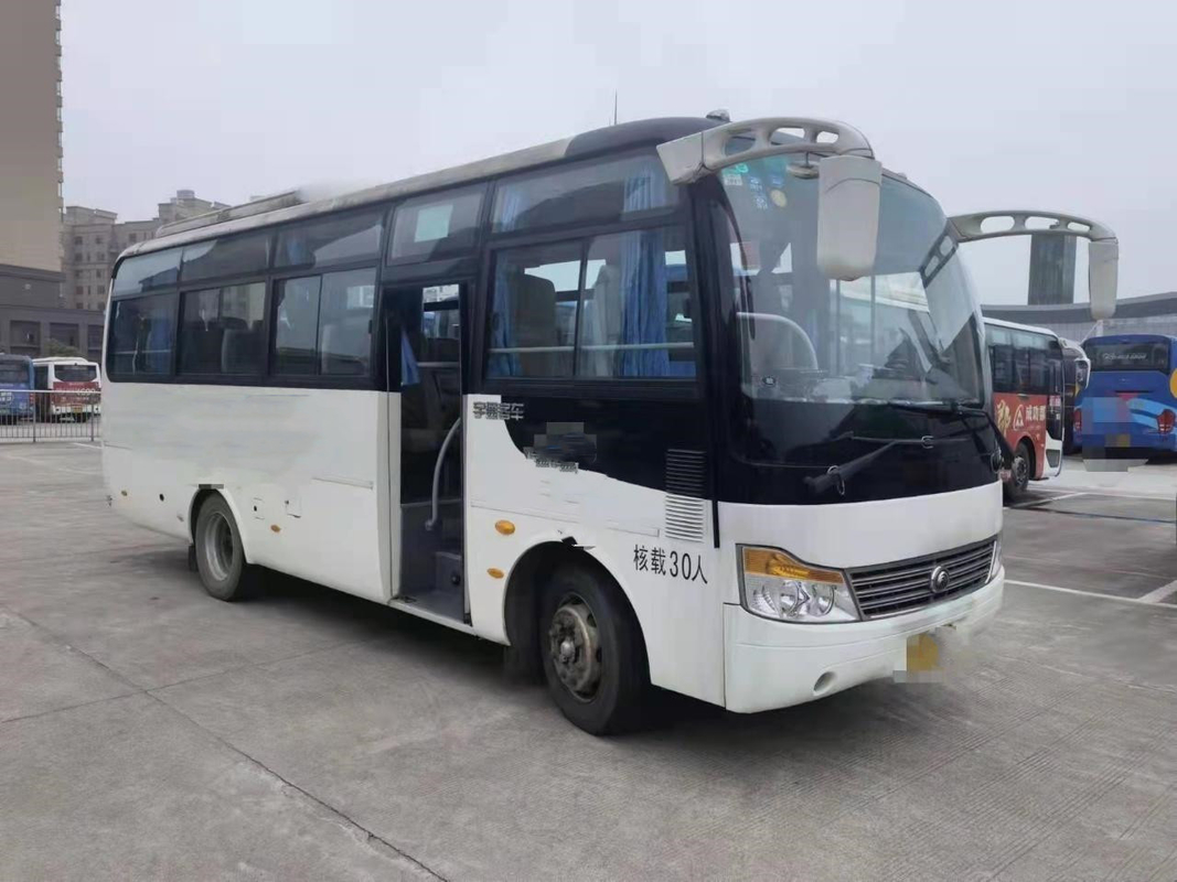 ZK6752D1 χρησιμοποιημένο μίνι λεωφορείο 30 λεωφορείων μηχανών Yutong μπροστινό δεξί λεωφορείο επιβατών οδηγών καθισμάτων