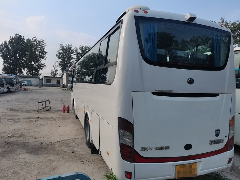 Χρησιμοποιημένο λεωφορείο Yutong 39 καθισμάτων ZK6908 για τις μηχανές diesel οδήγησης LHD μεταφορών