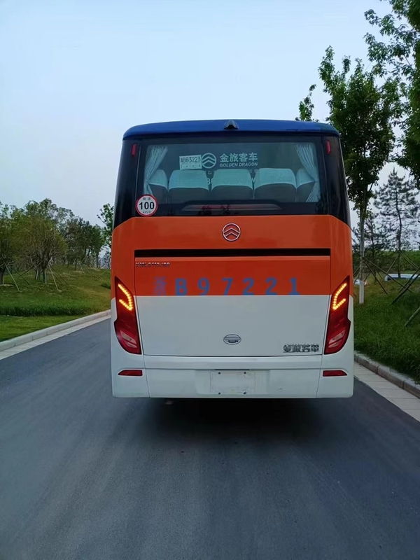 51 η οπίσθια μηχανή Rhd καθισμάτων χρησιμοποίησε το χρυσό δράκο XML6113 δύο ευρώ IV λεωφορείων λεωφορείων πορτών