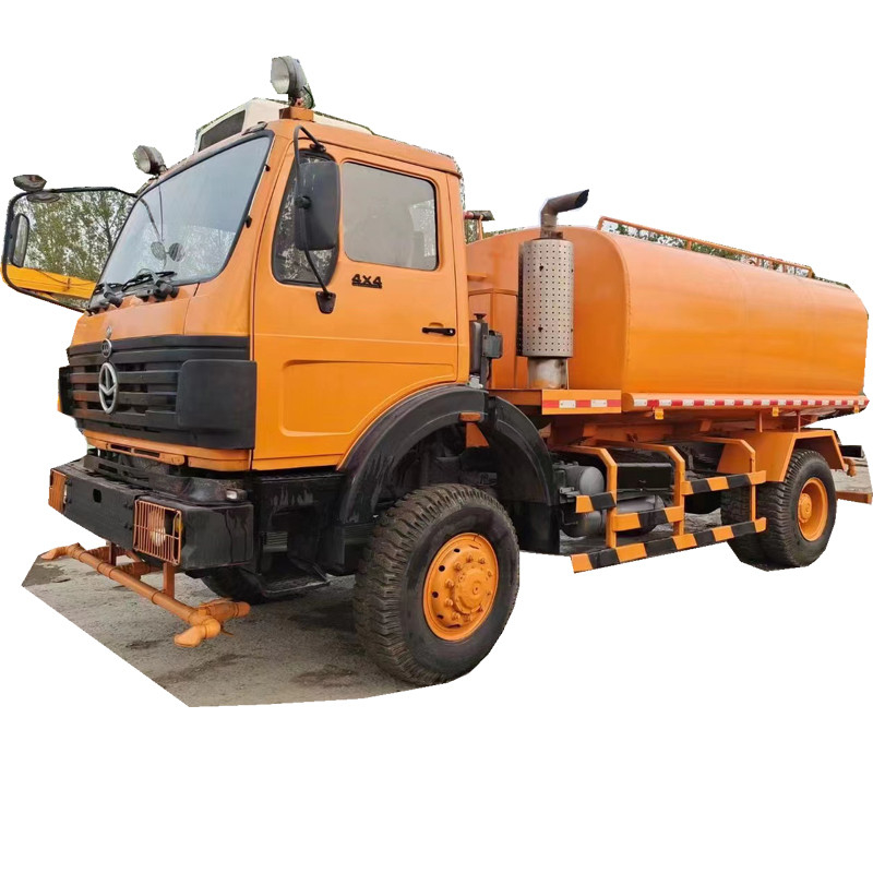 LHD 15 κυβικό πλήρες Drive 4X4 φορτηγών 290hp ψεκαστήρων δεξαμενών νερού μετρητών από τον ψεκαστήρα οδικού νερού