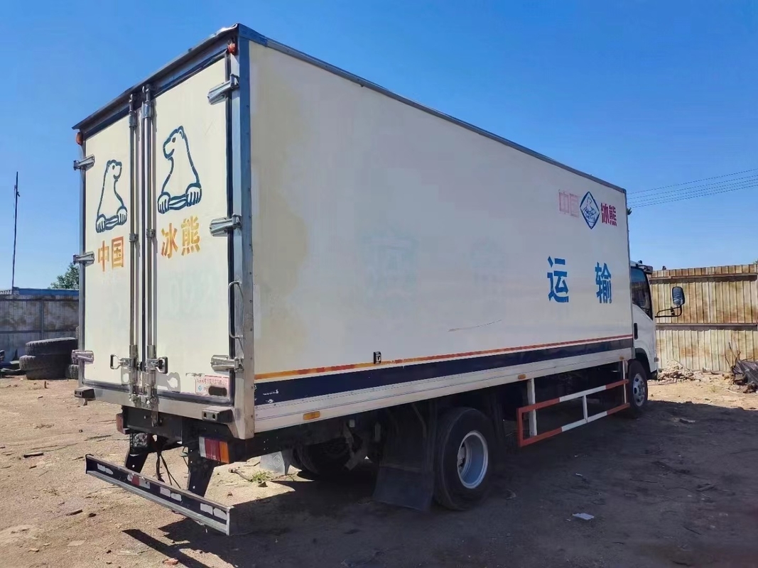 Κατεψυγμένο ISUZU diesel 98km/H οχημάτων μεταφορών κρύων αλυσίδων οχημάτων φορτηγών 130P χρησιμοποιημένο 89kw