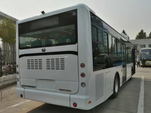 32 / 92 χρησιμοποιημένο καθίσματα λεωφορείο Zk6105 πόλεων Yutong με τα καύσιμα CNG για το δημόσιο μέσο μεταφοράς