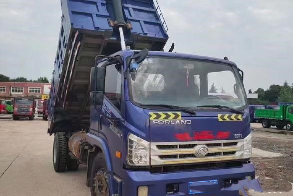 Μικρό Tipper εκφορτωτών φορτηγών απορρίψεων Forland 4X2 Foton με την ικανότητα 8ton για την πώληση