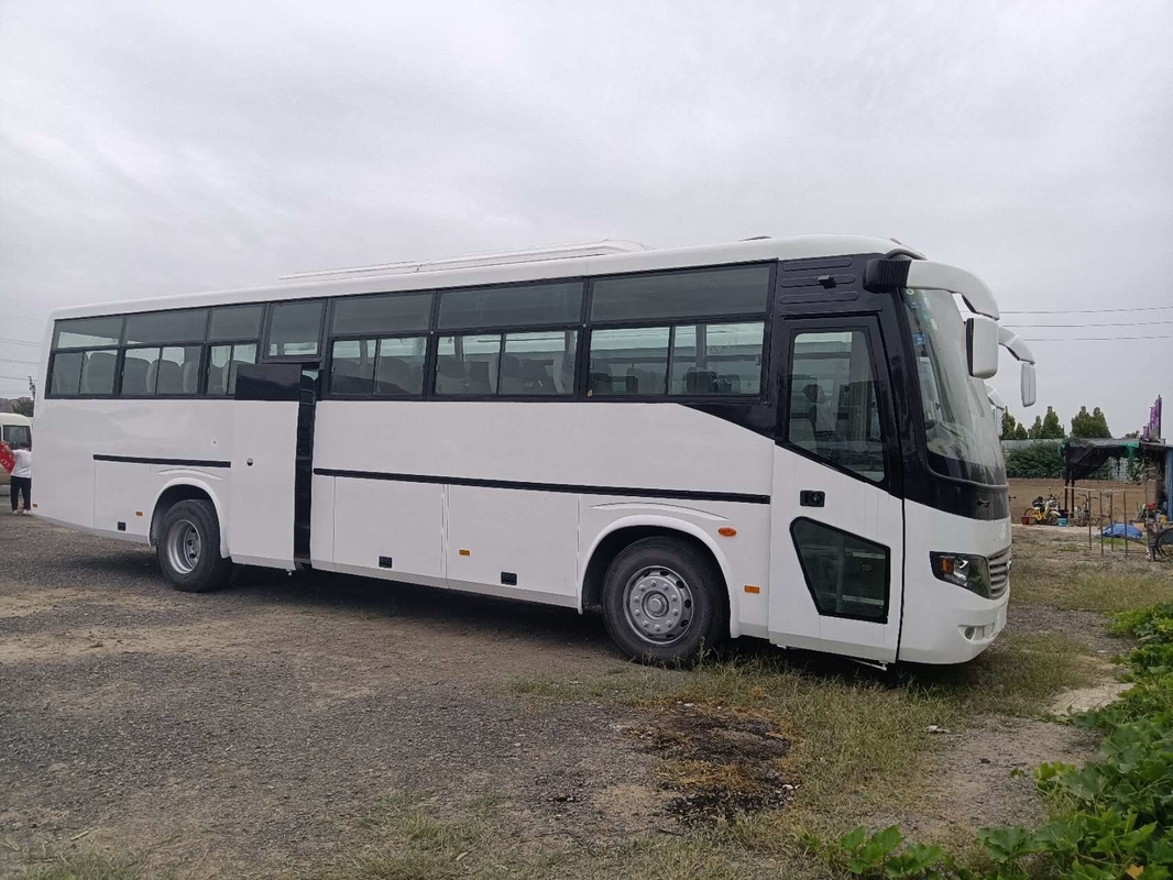 Το δεξί λεωφορείο Zk6116d F11 Yutong Drive χρησιμοποίησε το μπροστινό παράθυρο Silding πορτών λεωφορείων 53seats δύο μηχανών