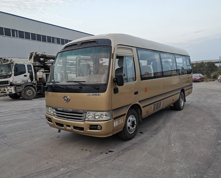23 μίνι λεωφορείο KLQ6702E4 ακτοφυλάκων καθισμάτων 2014 χρησιμοποιημένο έτος υψηλότερο με την αριστερή οδήγηση μηχανών