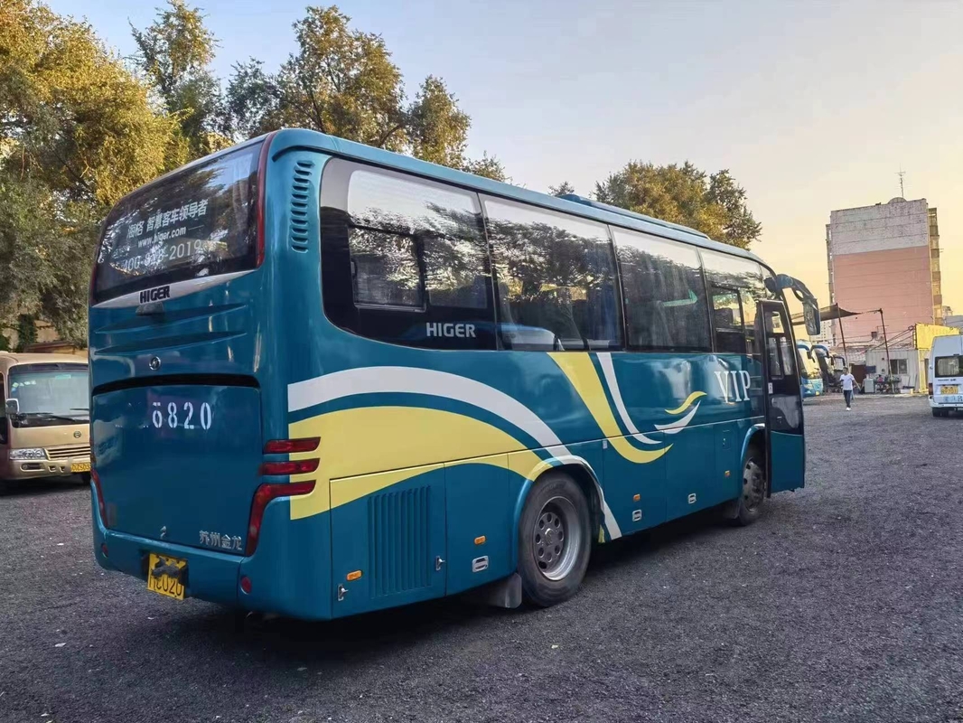 Η πολυτέλεια υψηλότερο KLQ6796 χρησιμοποίησε τα λεωφορεία 34 λεωφορείων οπίσθια αναστολή άνοιξη πιάτων μηχανών 147kw καθισμάτων LHD