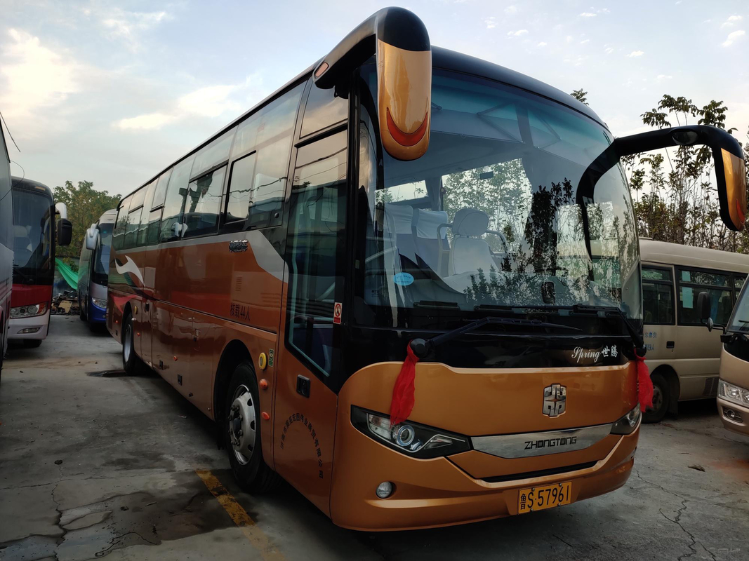 44 καθισμάτων Rhd Lhd ευρο- πόλη 3 εκπομπής λεωφορείων επιβατών από δεύτερο χέρι χρησιμοποιημένη λεωφορείο
