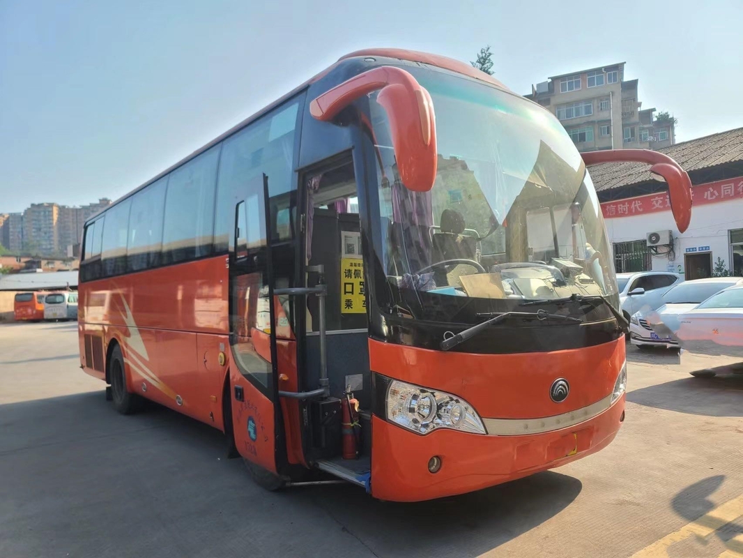 Χρησιμοποιημένη Yutong Zk6908 κοντή αναστολή 38 αερόσακων λεωφορείων Yuchai μηχανή αημένη Seater οδήγηση