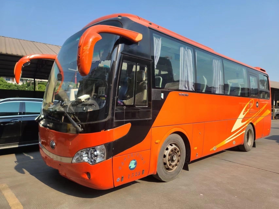 Χρησιμοποιημένη Yutong Zk6908 κοντή αναστολή 38 αερόσακων λεωφορείων Yuchai μηχανή αημένη Seater οδήγηση