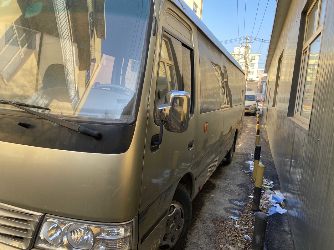 Χρησιμοποιημένη μίνι φορτηγών της Toyota ακτοφυλάκων 29seats diesel μηχανών 2$α μηχανή λεωφορείων 1HZ χεριών μίνι