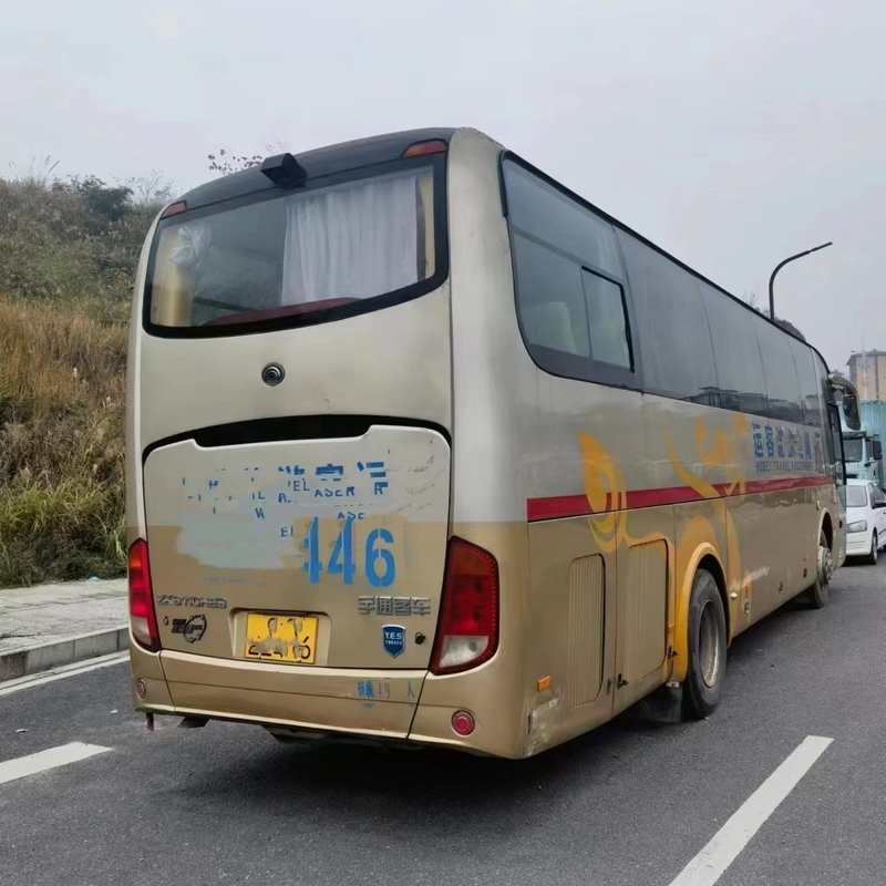 το 2$ο εμπορικό σήμα Yutong 49seater λεωφορείων ZK6110 χεριών χρησιμοποίησε την ενιαία μηχανή Yuchai πορτών λεωφορείων ταξιδιού