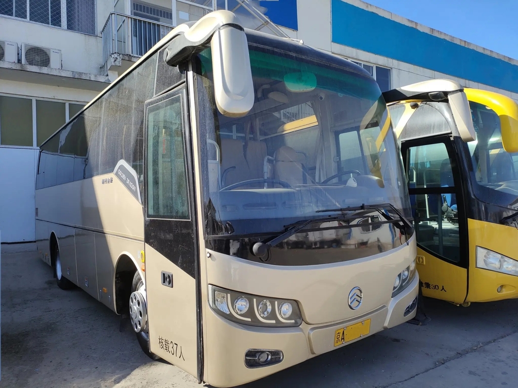 2$ο λεωφορείο 37 ενιαίο ΕΥΡΩ IV χειρωνακτικό χρησιμοποιημένο μετάδοση χρυσό λεωφορείο XML6857 χεριών κλιματιστικών μηχανημάτων πορτών καθισμάτων δράκων