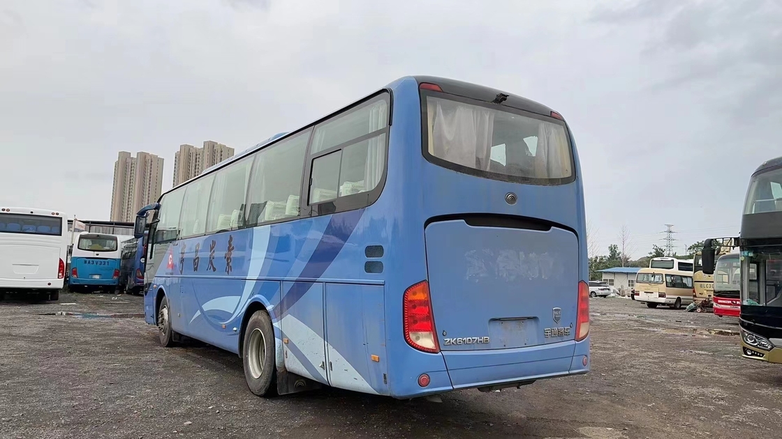 Από δεύτερο χέρι Microbus 60 καθίσματα 2+3 καθισμάτων σχεδιαγράμματος Yuchai μηχανών μπλε χρώματος λεωφορείο ZK6107 Tong κλιματιστικών μηχανημάτων χρησιμοποιημένο νέο